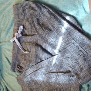 Love grey line sweats